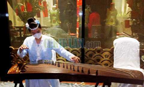 Grup  Musik Guzheng Harpa