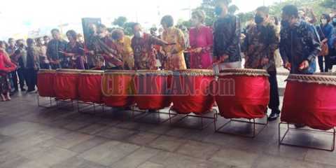 Barongsai Liong Parmonas