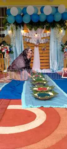 Turun Tanah Tedak Siten Ibu Ratna