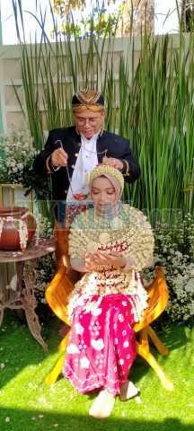 Siraman Pengantin Midodaren