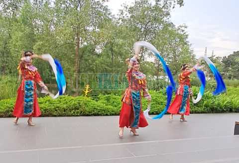 Tari Nusantara Ci Santi