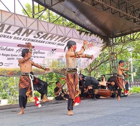 Reog Ponorogo Aji Suromenggolo