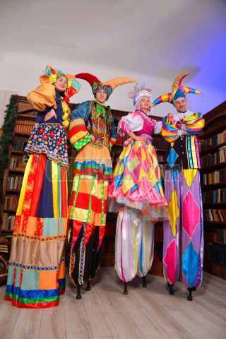 Akrobat Show Parmonas Studio