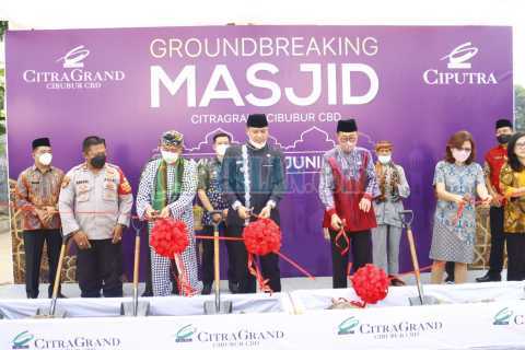 Perencana Acara Ground Breaking