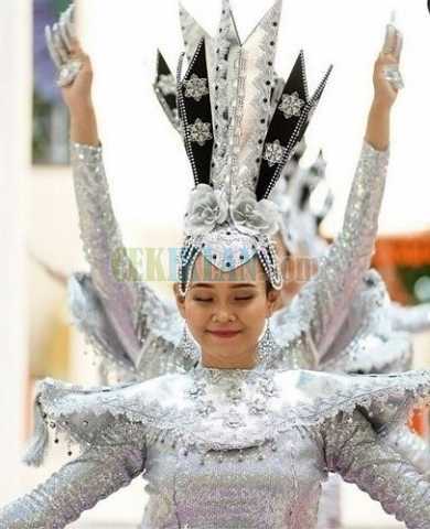 Tari 1000 Tangan Citra Studio