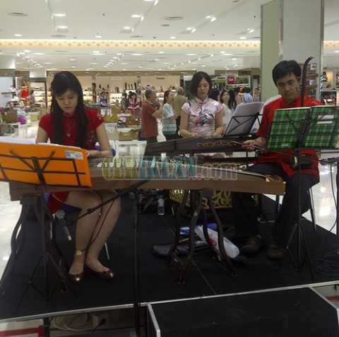 Musik Mandarin Guzheng Erhu