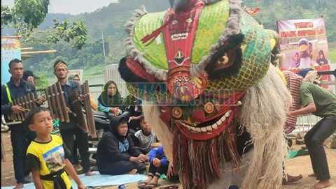 Barongsai Sunda Pak Jasim