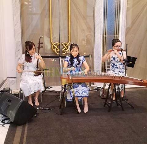 Musik Mandarin Guzheng Erhu Studio 10