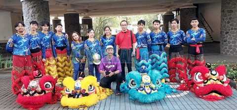 Sewa Barongsai Koh Oklay