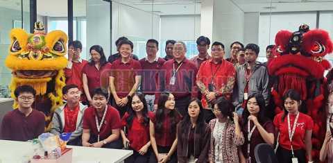 Barongsai Liong  Chap Pho Chong
